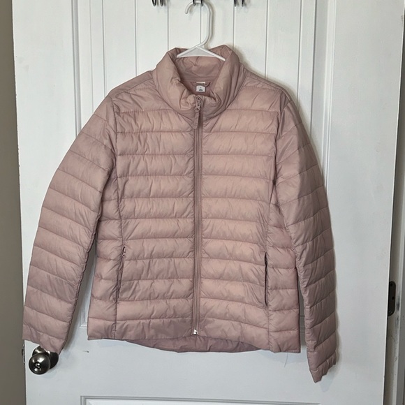 Old Navy packable jacket NWOT - Picture 1 of 3
